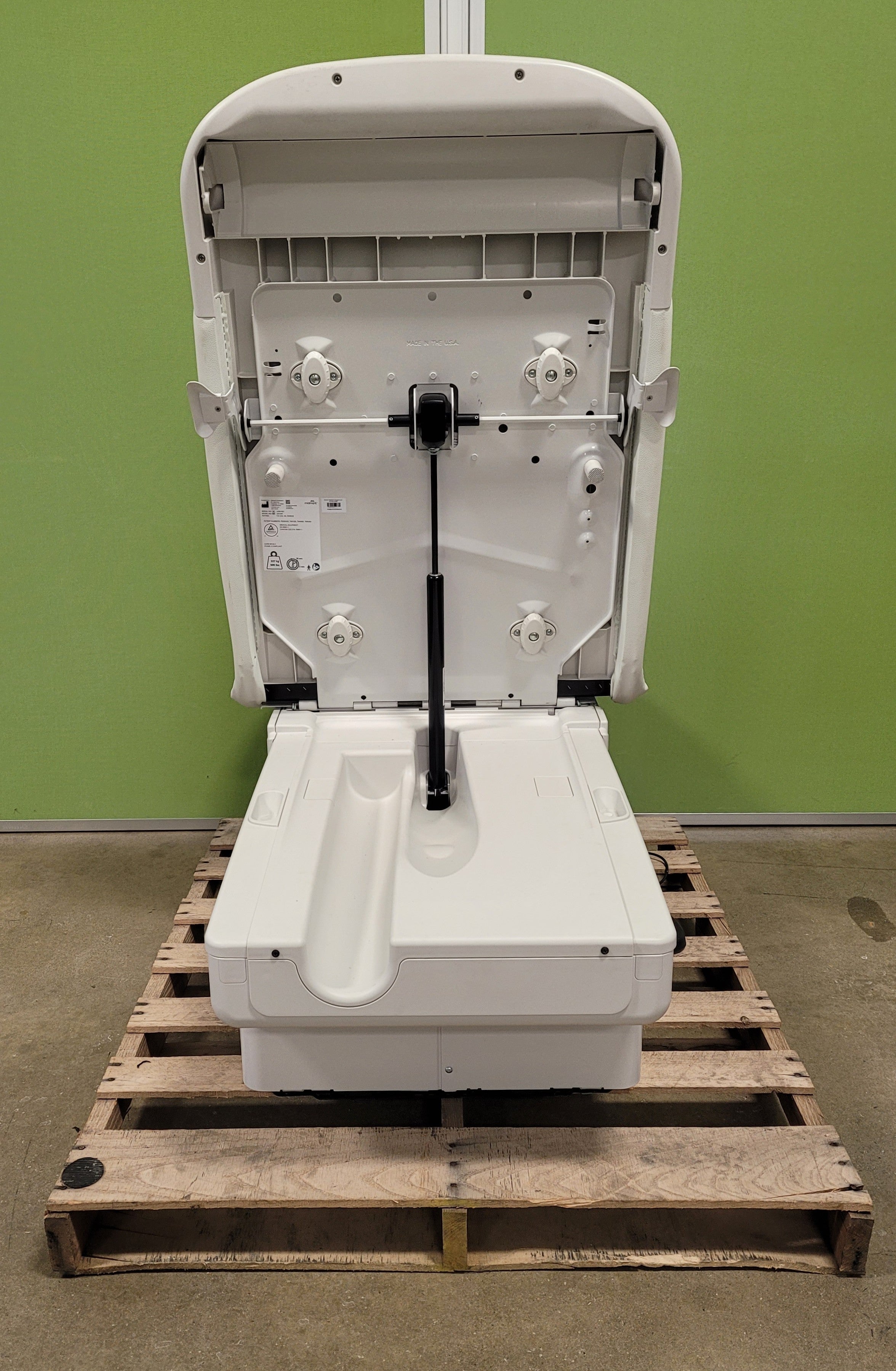 Midmark Ritter 224 Barrier-Free Examination Chair