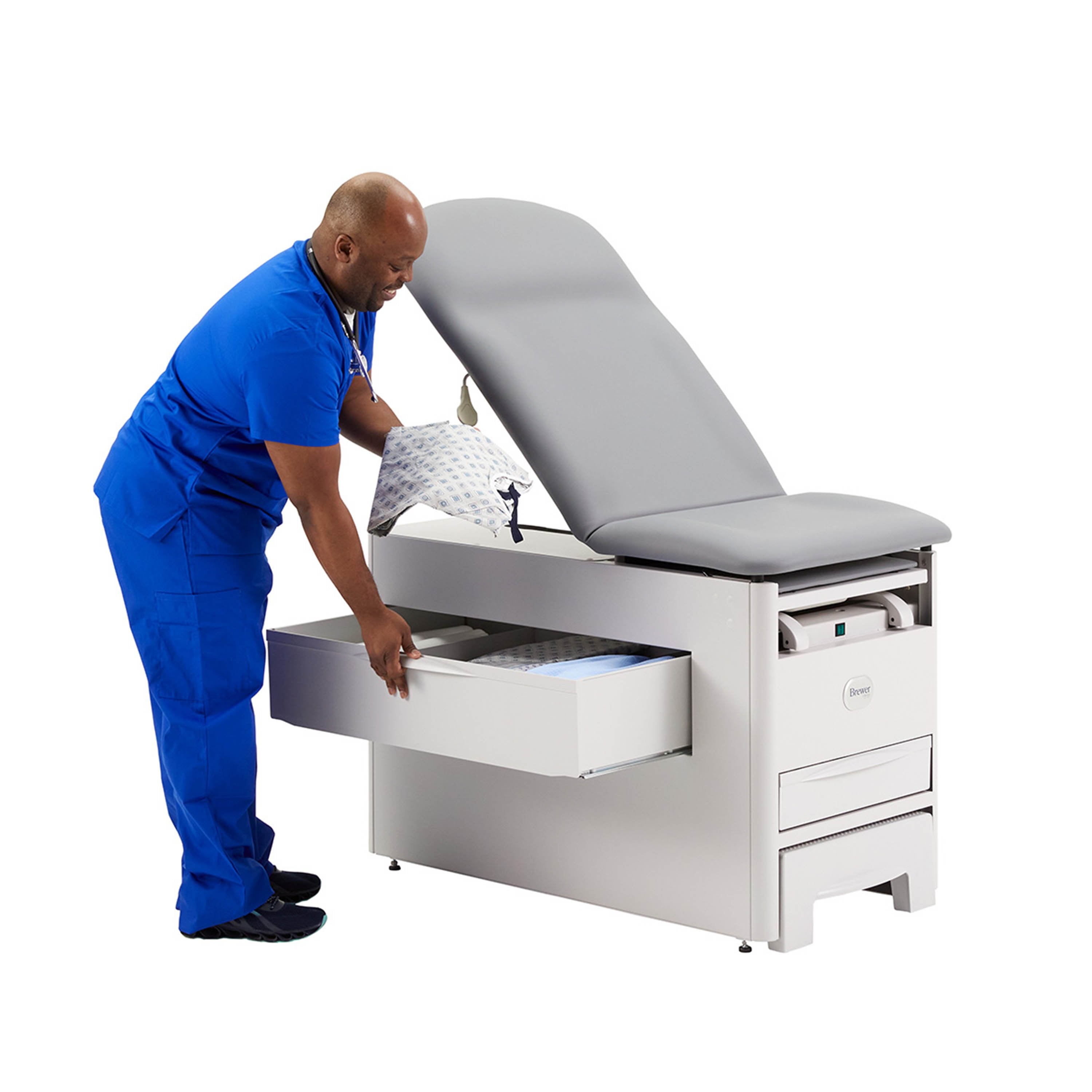 Brewer Versa Exam Table
