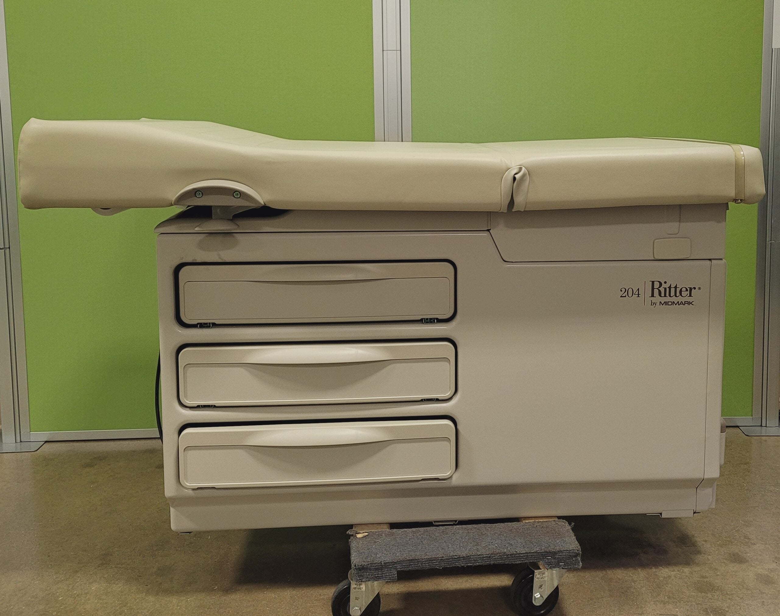 Midmark Ritter 204 Manual Exam Table