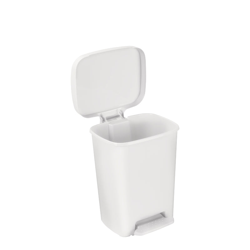 Brewer 32 Quart Step On Plastic Waste Can