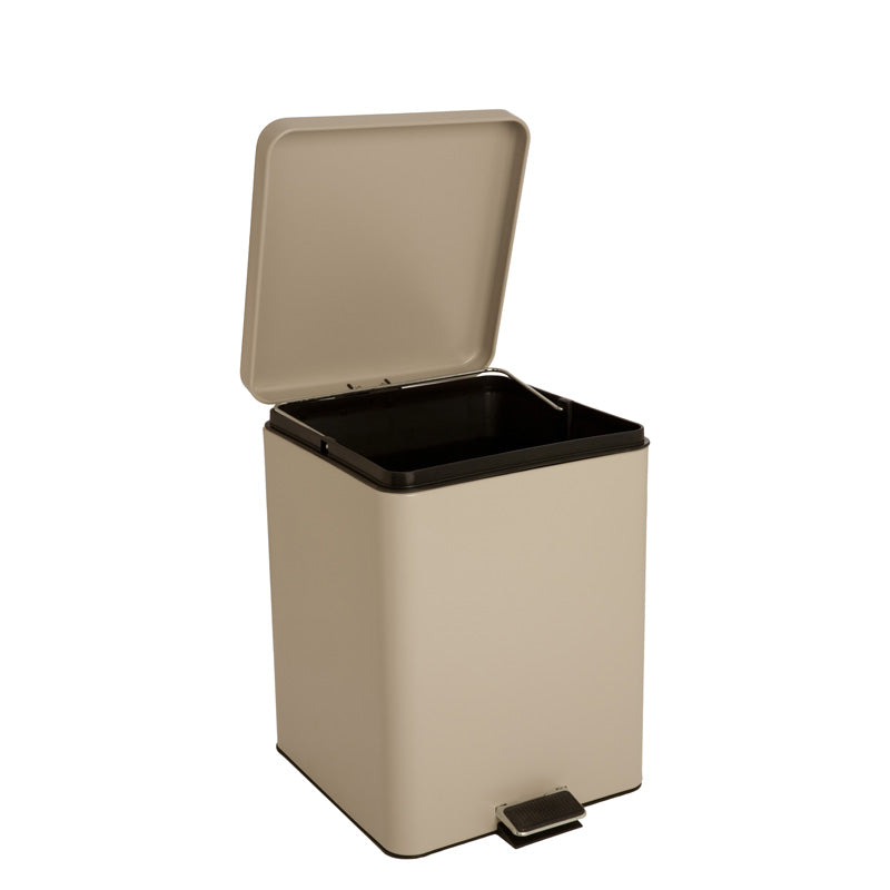 Brewer 20 Quart Step On Metal Waste Can