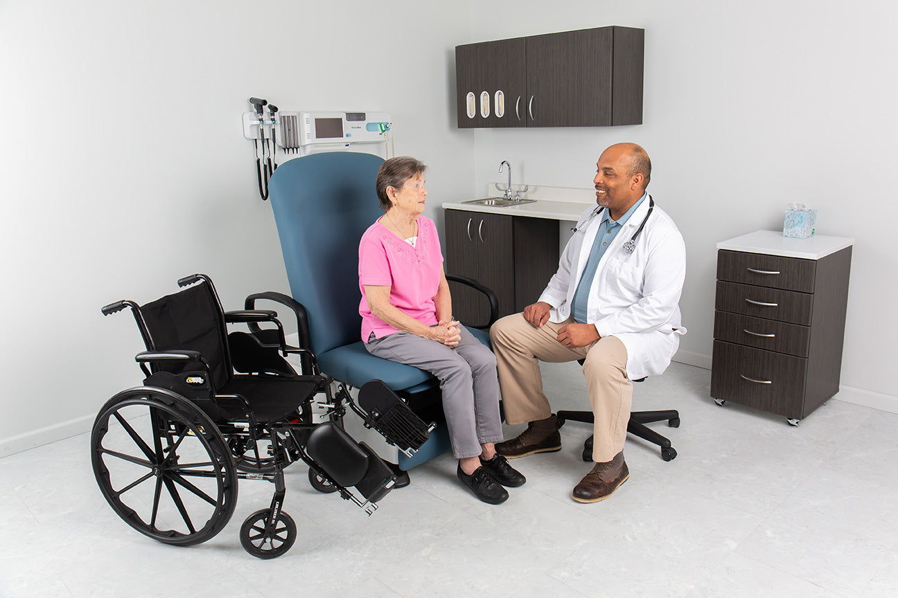 UMF Medical 4040 Power200+ Back Exam Table UMF 4040-650-200B | QuinceMedical.com