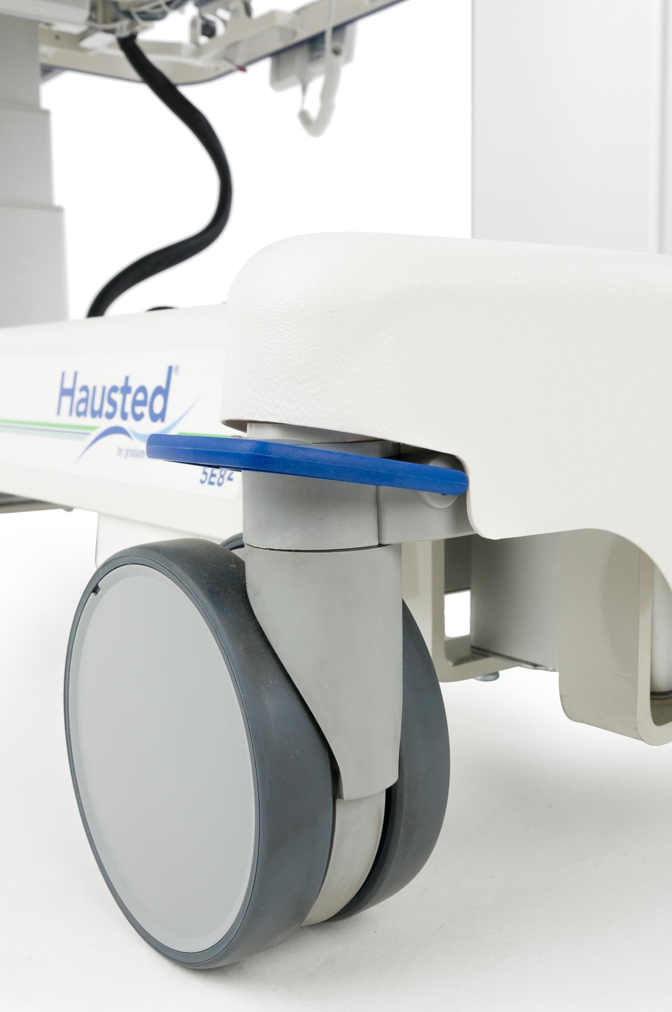 Hausted 5E82 Mobile Powered Surgi-Stretcher | QuinceMedical.com