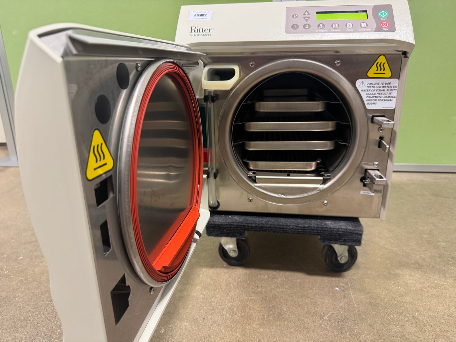 Midmark Ritter M9 Autoclave
