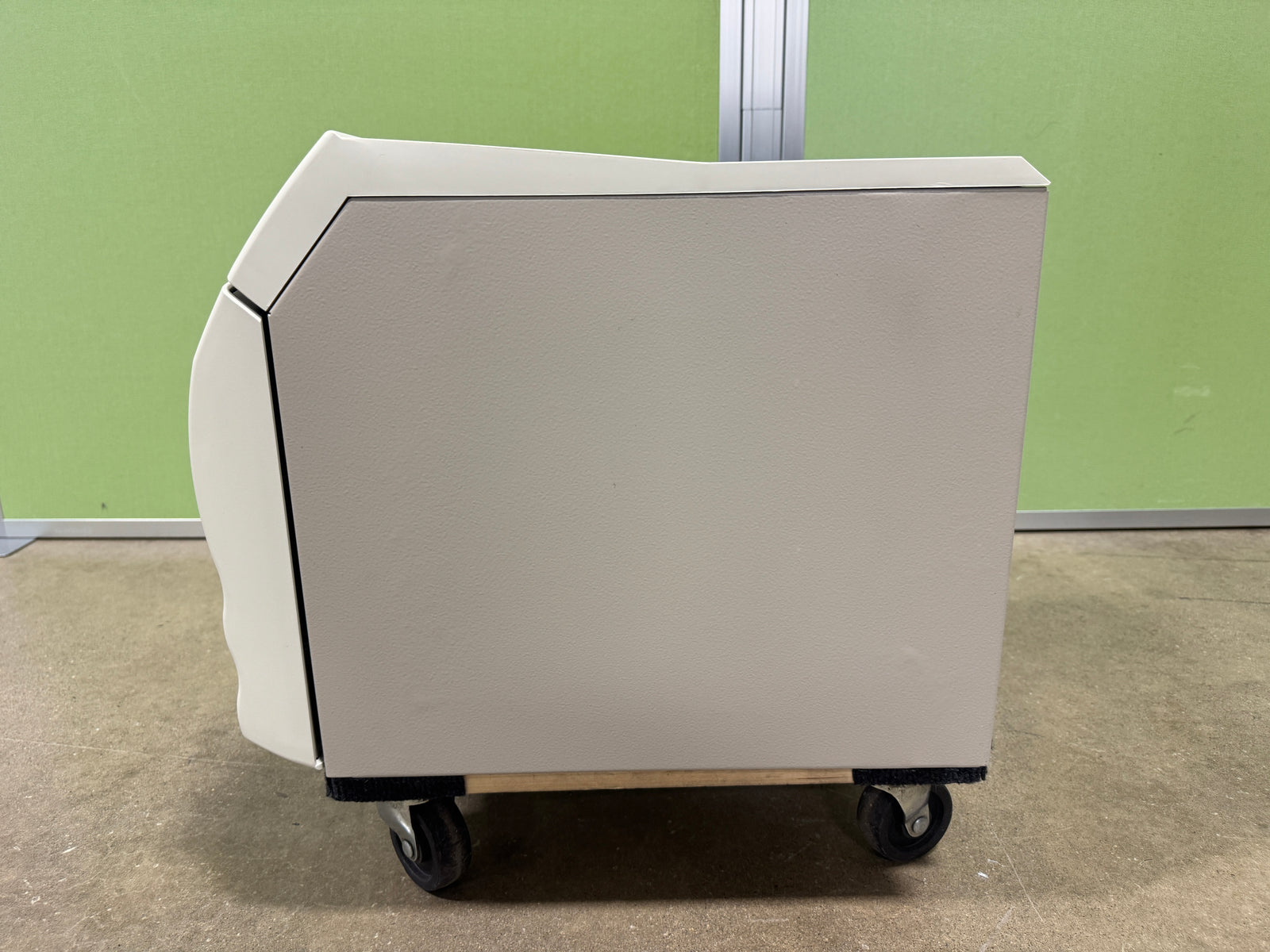 Midmark Ritter M9 Autoclave