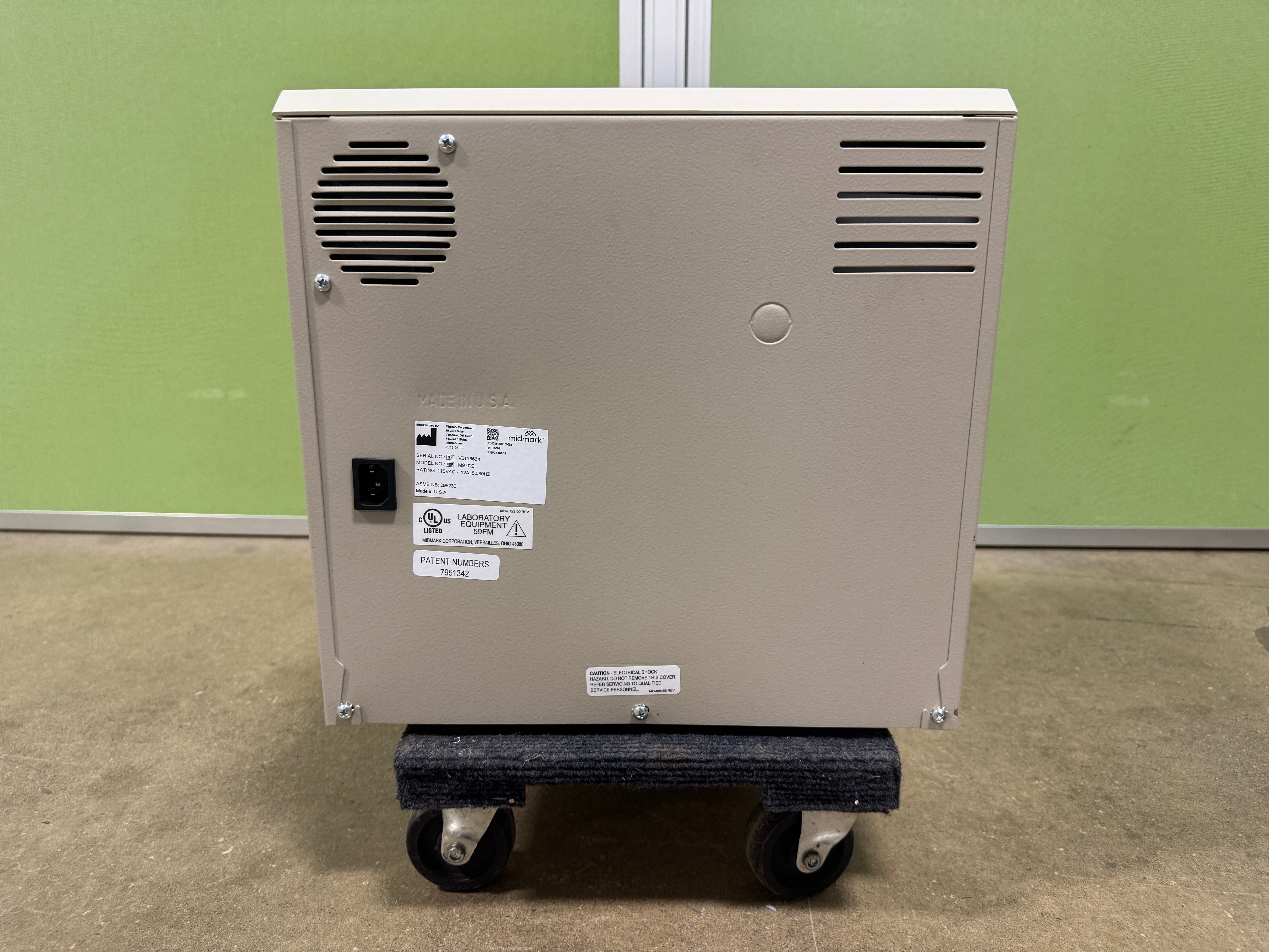 Midmark Ritter M9 Autoclave