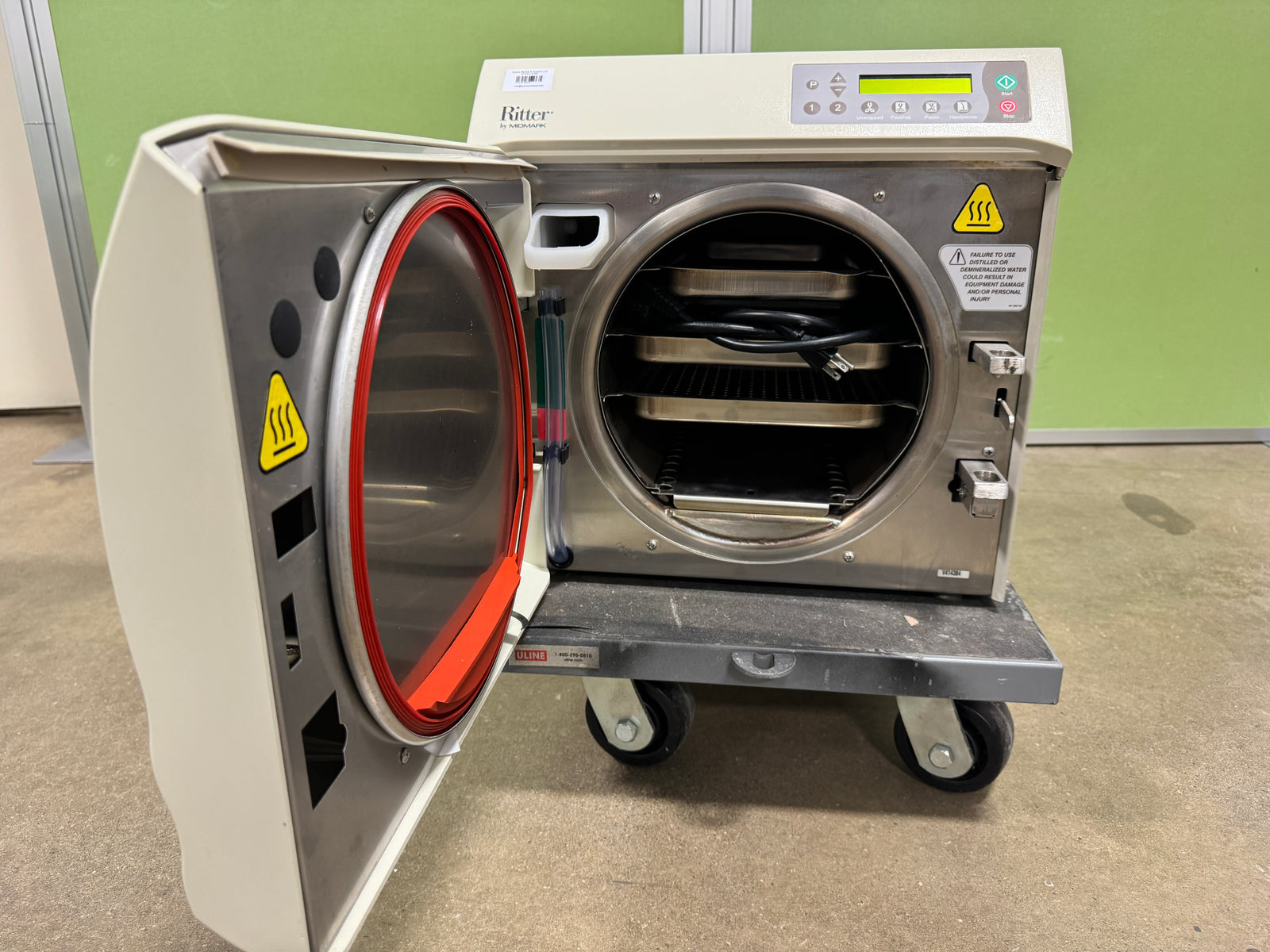 Midmark Ritter M11 Autoclave