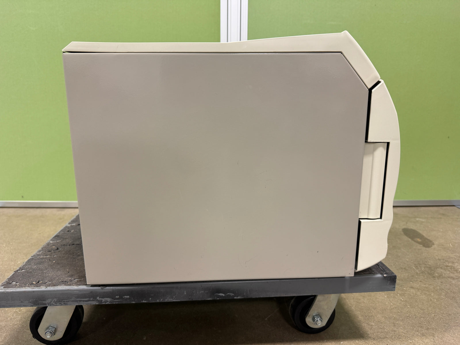 Midmark Ritter M11 Autoclave