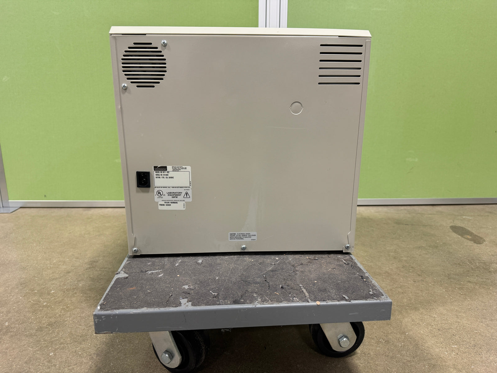 Midmark Ritter M11 Autoclave