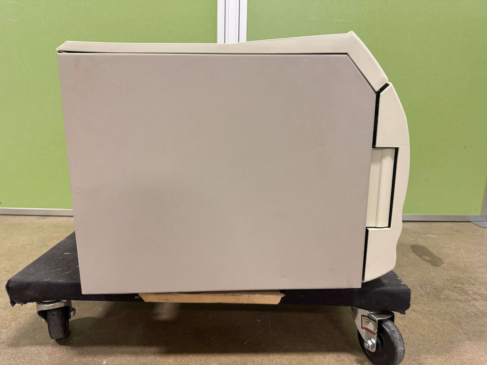 Midmark Ritter M11 Autoclave