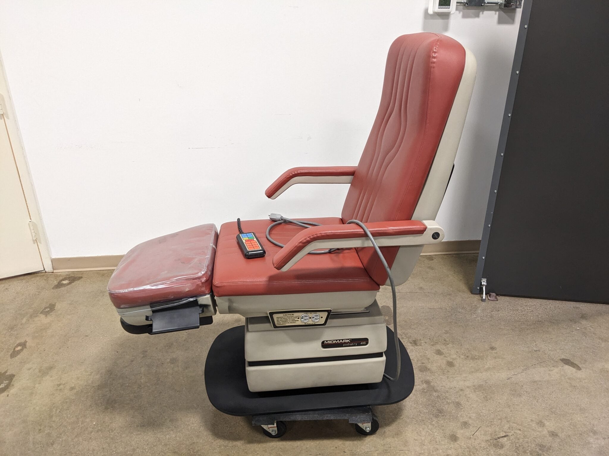 Midmark 416 Podiatry Chair