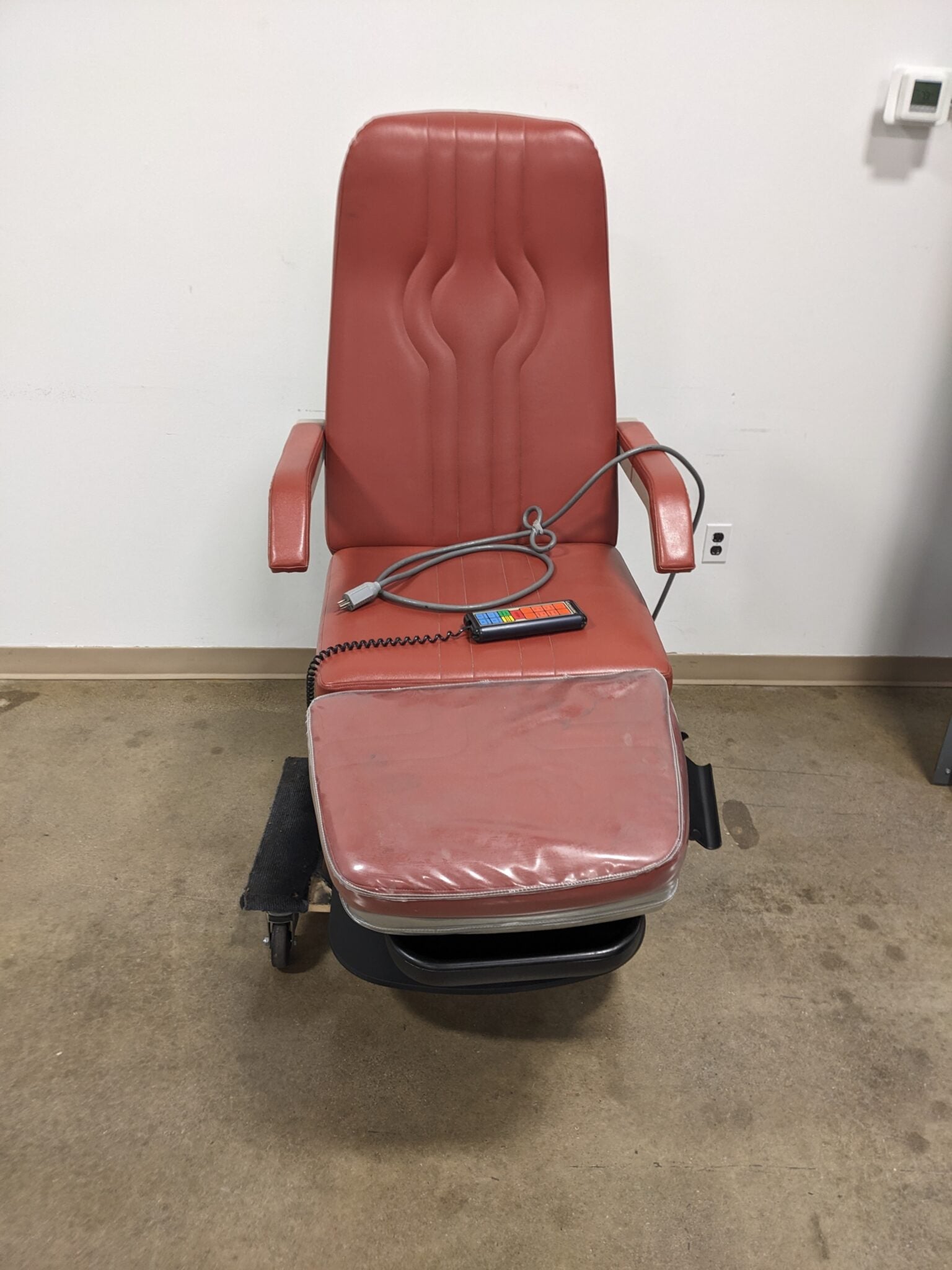 Midmark 416 Podiatry Chair