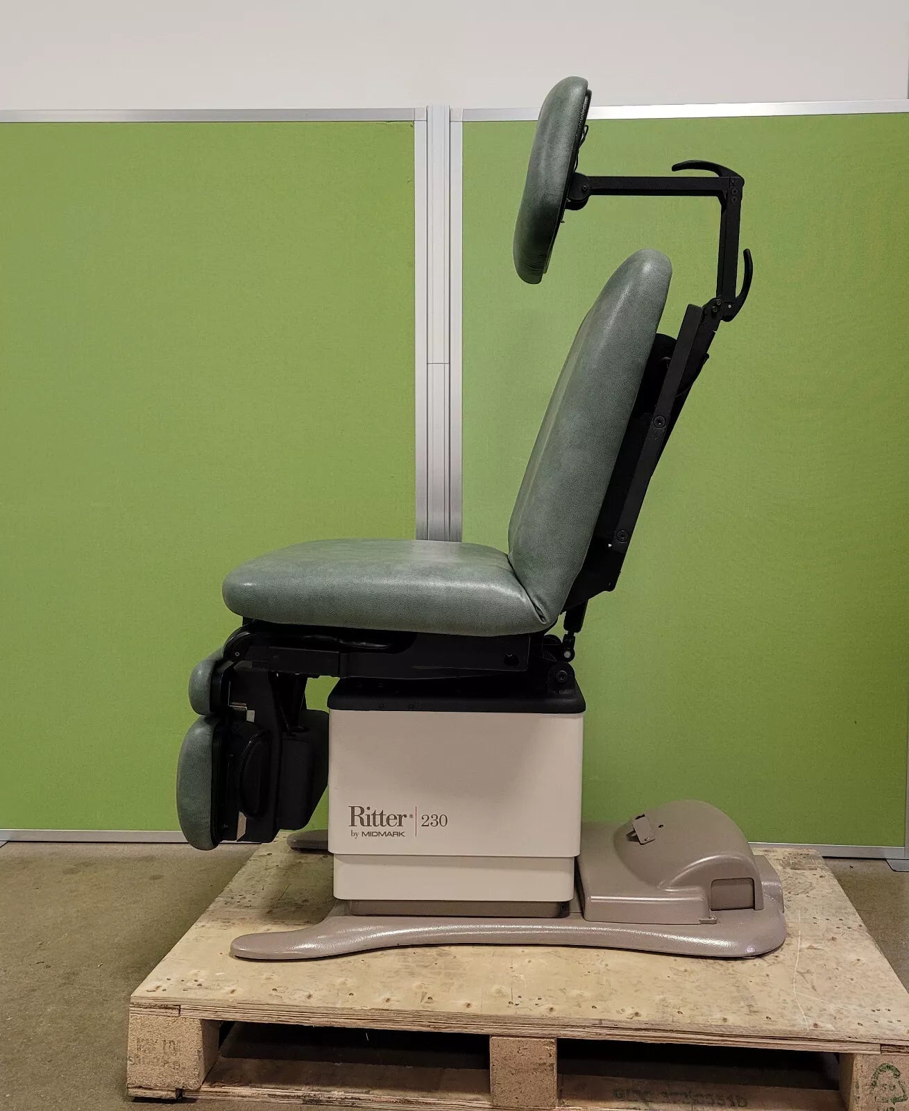 Ritter 230 Procedure Chair QT100000616