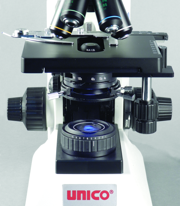 Unico Phase Microscope