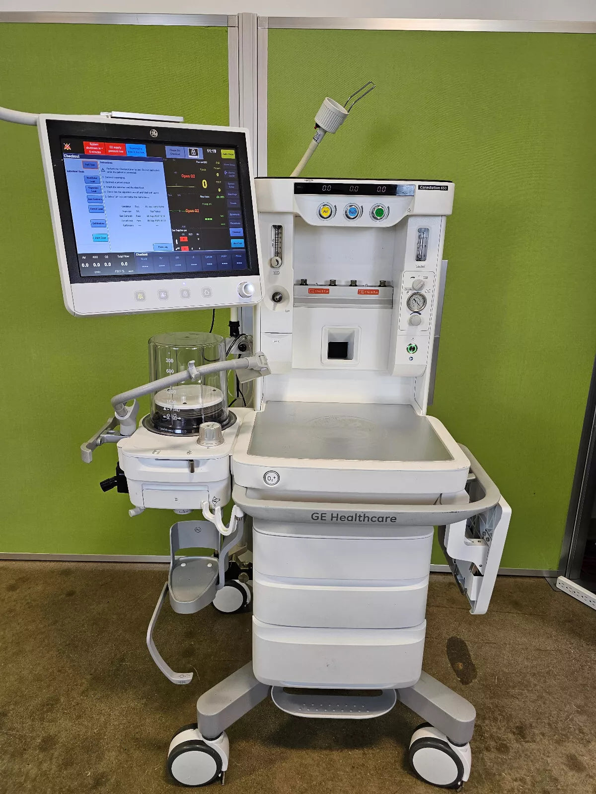 GE Carestation 650 Anesthesia Machine