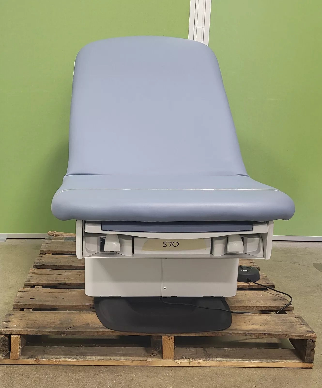 Ritter 224 Barrier-Free Examination Chair