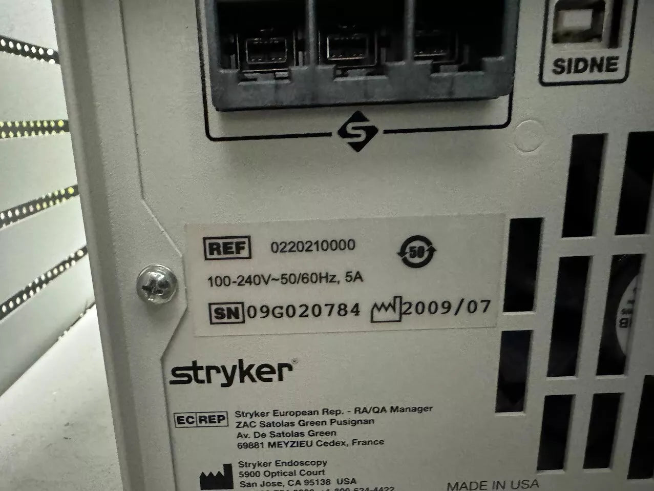 Stryker L9000 LED Light Source