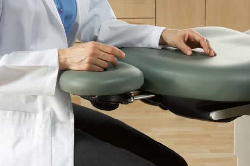 Midmark 641 Procedure Chair Flat and Raised